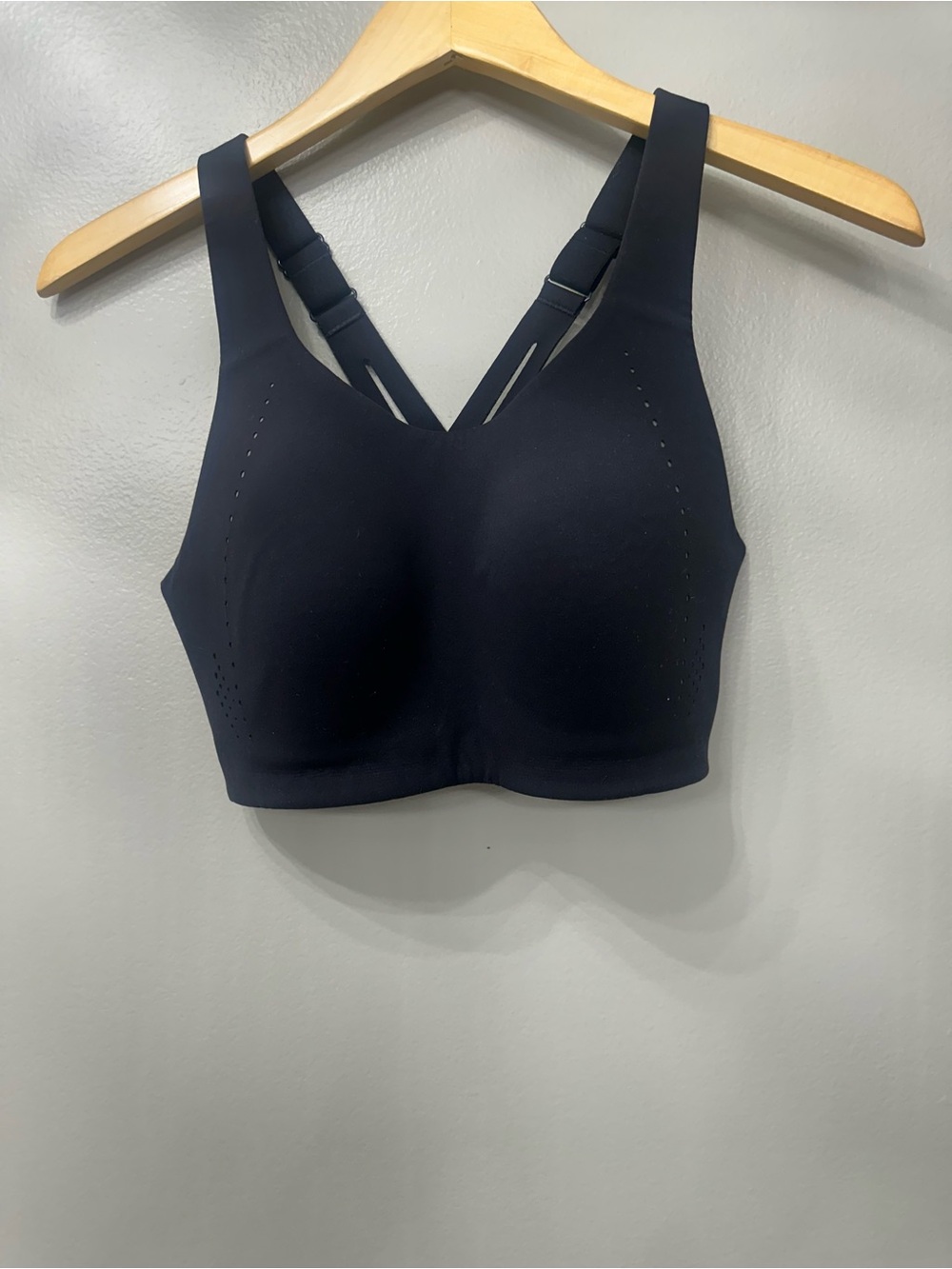 Lululemon Seamless Padded Sport Bra - Black